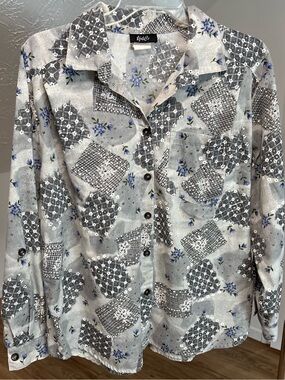 top & co vintage patchwork style button down with roll up sleeve, size 22W